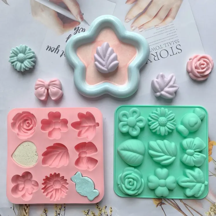 Forma silikonowa do świec i mydełek - Sweet Blossom