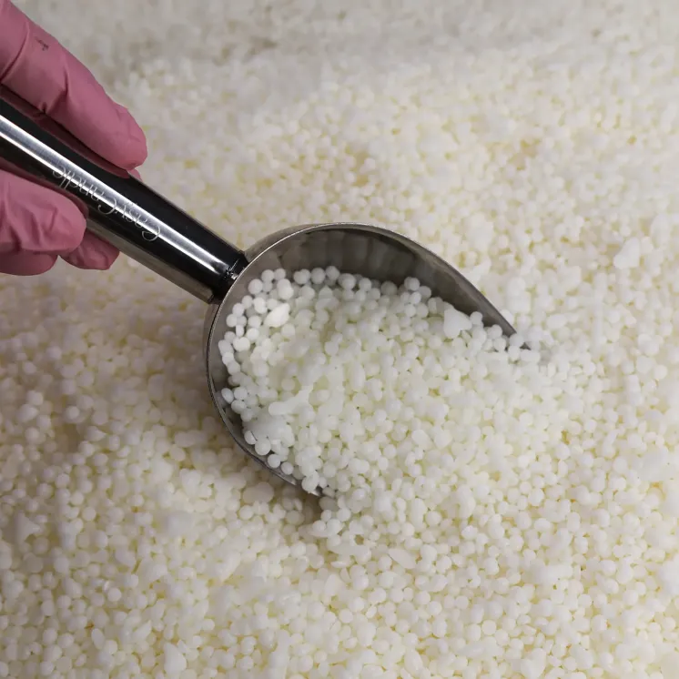 Wosk sojowy naturalny GoldenWax Y50 - do świec zalewanych EasyCandle