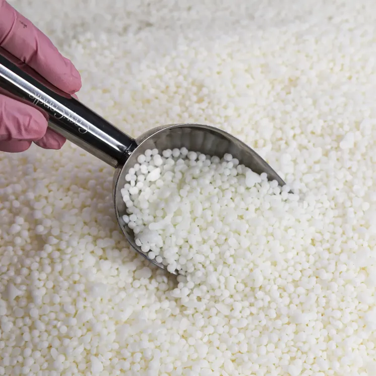 Wosk sojowy naturalny GoldenWax Y50 - do świec zalewanych EasyCandle