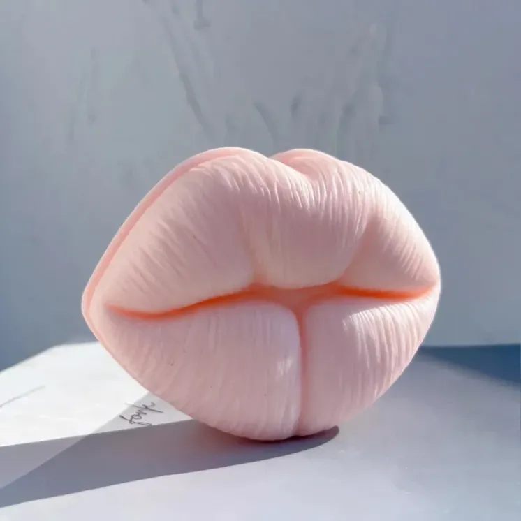 Forma silikonowa do świec Premium - Lips