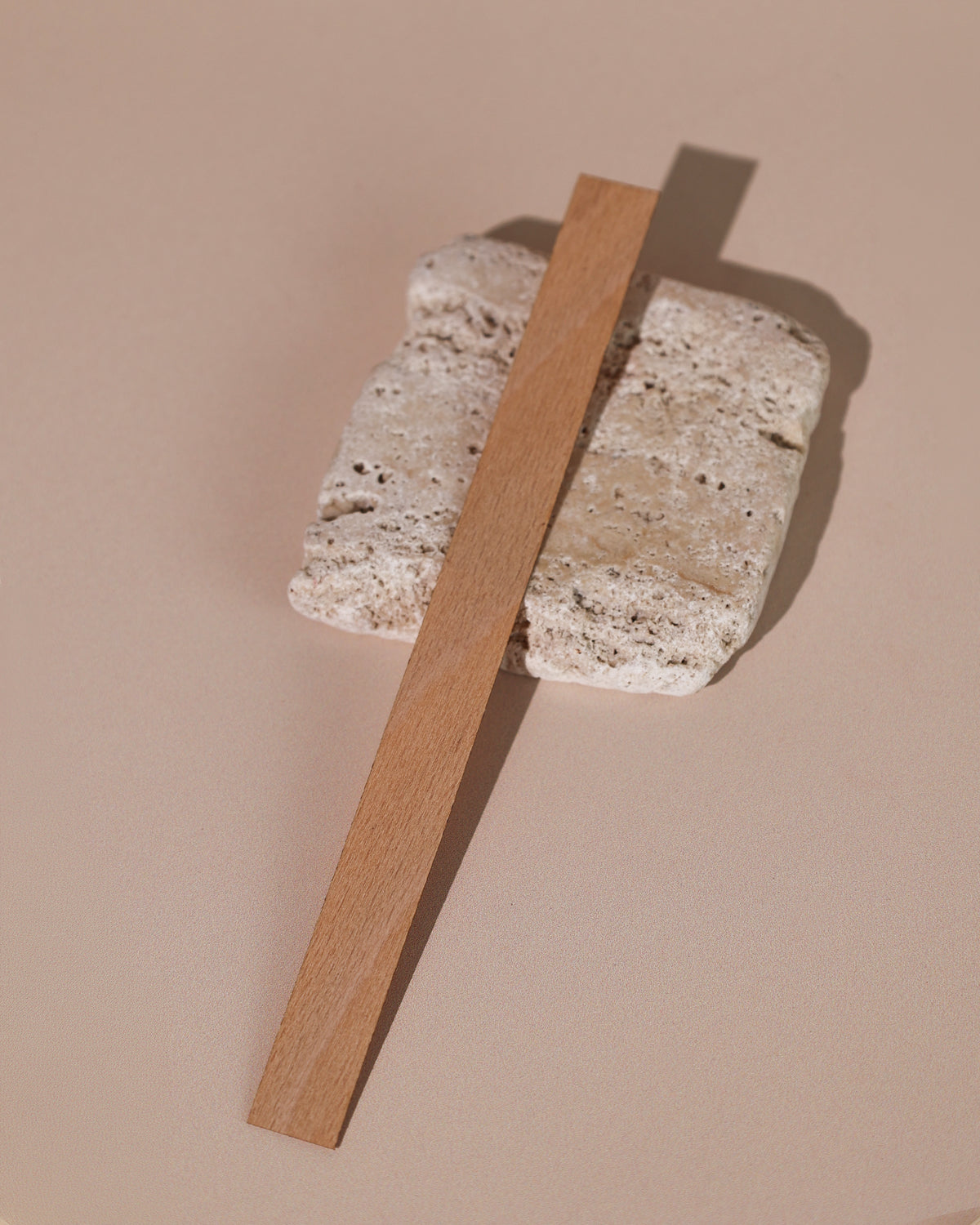 Knot drewniany bukowy cienki 1,2 x 0,06 cm