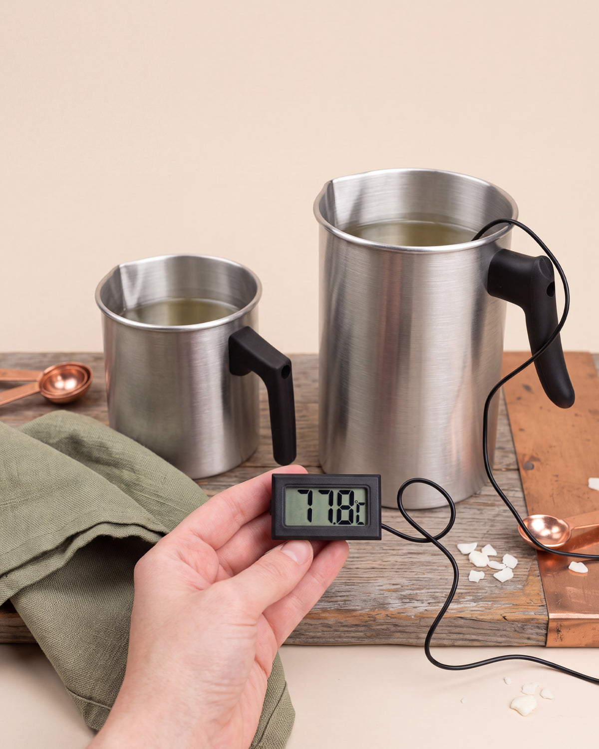 Electronic thermometer with probe and LCD display