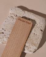 Knot drewniany do świec grawer Wesołych Świąt 10x2,5x0,06 cm
