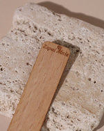 Knot drewniany do świec grawer Zapal Mnie 10x1,5x0,1 cm